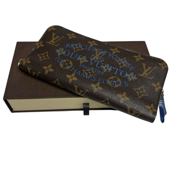 Louis Vuitton Handbags - Limited Edition Louis Vuitton Monogram Articles de Voyage Ikat Insolite Wallet